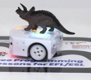 thymio-creators-kit-thumnail.-lgjpg_600 thymio light blue action