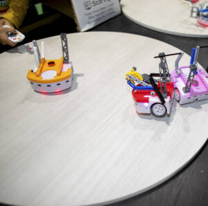 thymio-creators-kit-thumnail.-lgjpg_600 thymio round table